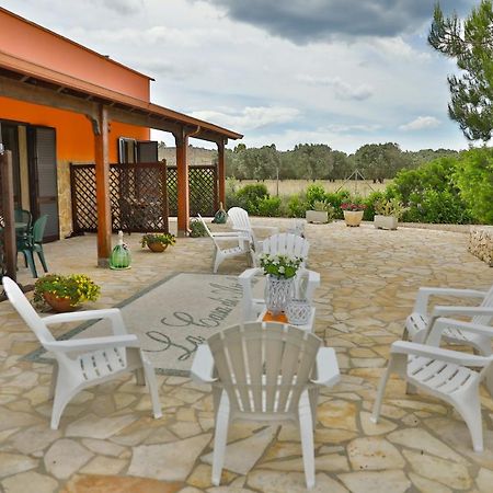 B&B La Casa Di Attilio Porto Cesareo Bagian luar foto