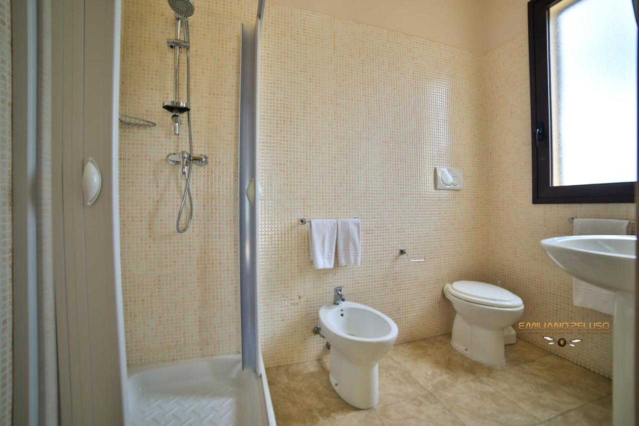 B&B La Casa Di Attilio Porto Cesareo Bagian luar foto