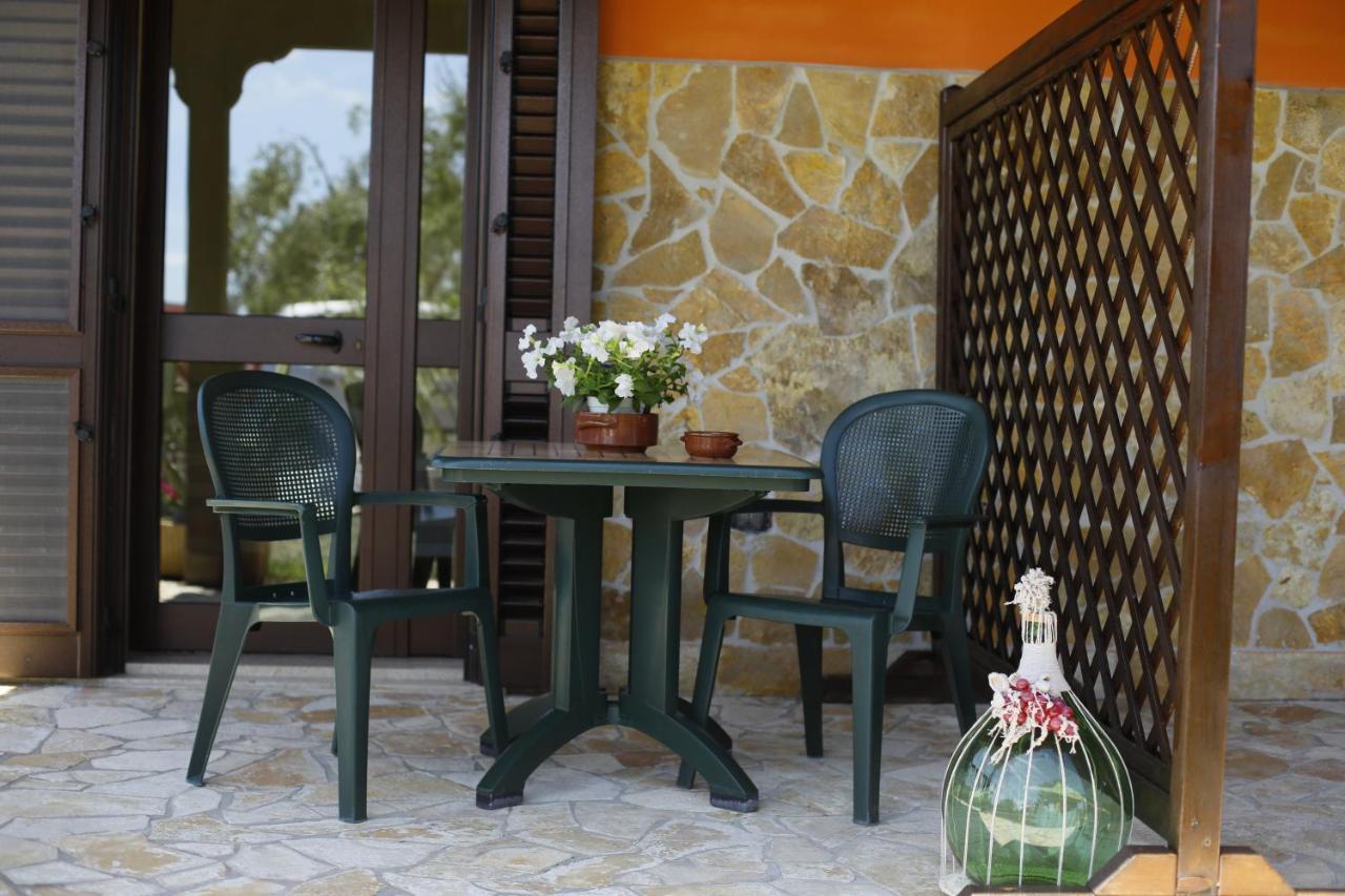 B&B La Casa Di Attilio Porto Cesareo Bagian luar foto