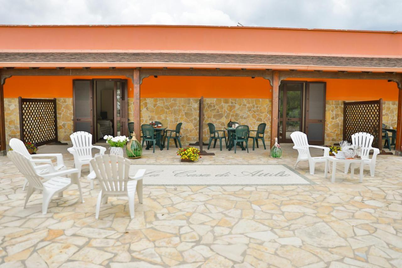 B&B La Casa Di Attilio Porto Cesareo Bagian luar foto